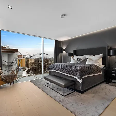 Luxury Penthouse With Rooftop Terrace Leilighet *